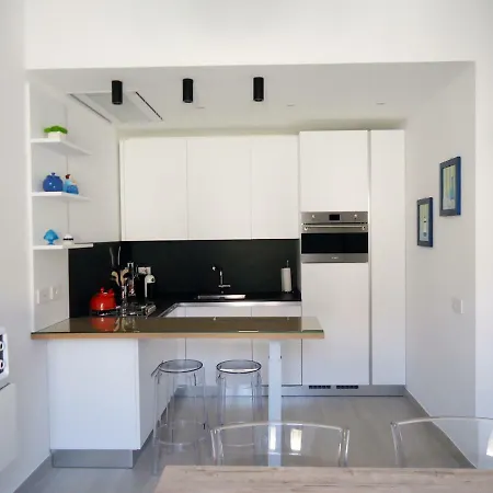 Vittoria 44 Террачина